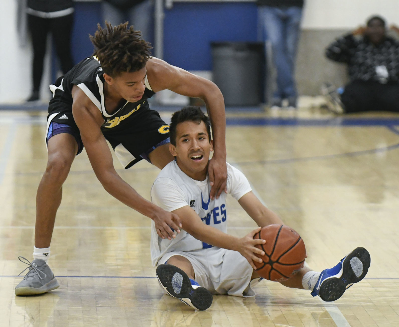 012420 CHS LHS boys 25.jpg